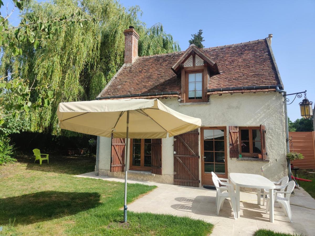 La Petite Maison Dans La Foret Gy-en-Sologne Exteriér fotografie